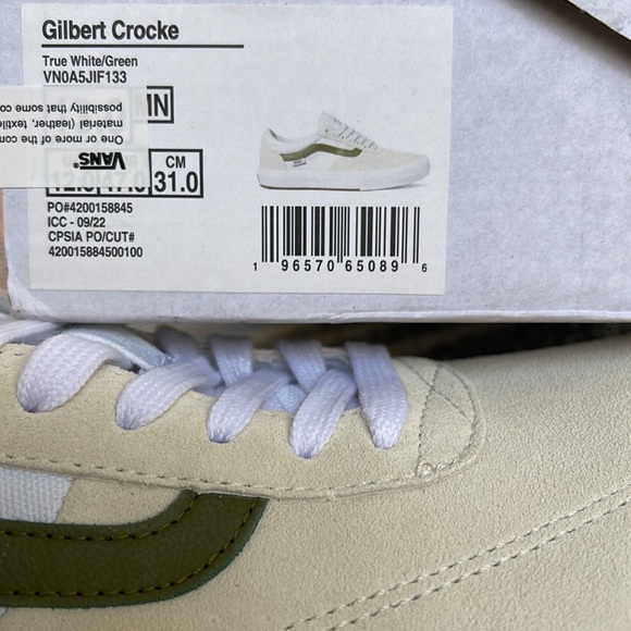 Vans WMNS Gilbert Crockett 
True White/Green
VN0A5JIF133
sneakers - Picture 16 of 16